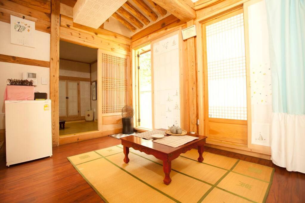 Namhyundang - Hanok Korean Traditional House Seul Exterior foto