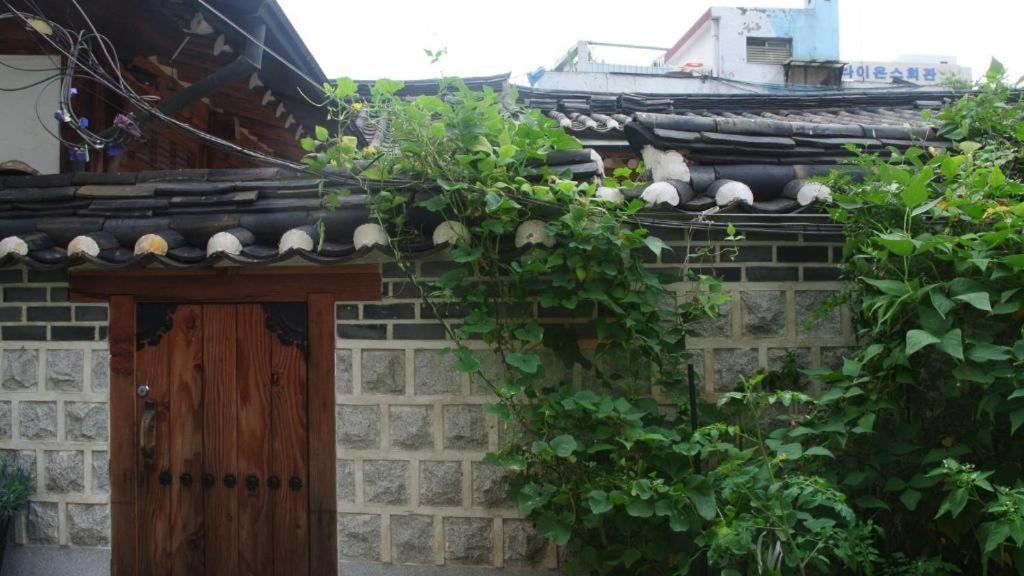 Namhyundang - Hanok Korean Traditional House Seul Exterior foto