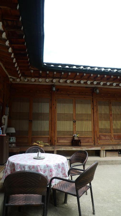 Namhyundang - Hanok Korean Traditional House Seul Exterior foto
