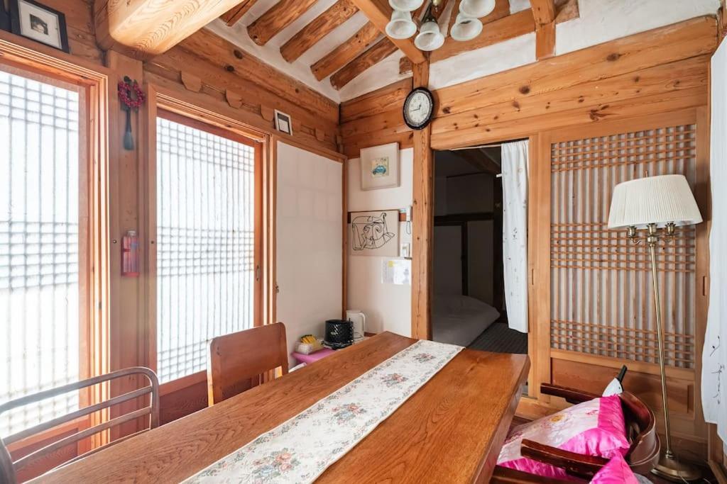 Namhyundang - Hanok Korean Traditional House Seul Exterior foto